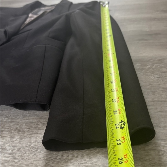 LUXE by The Limited Women’s Black Blazer – Size 6 (New Without Tags) - Picture 6 of 9